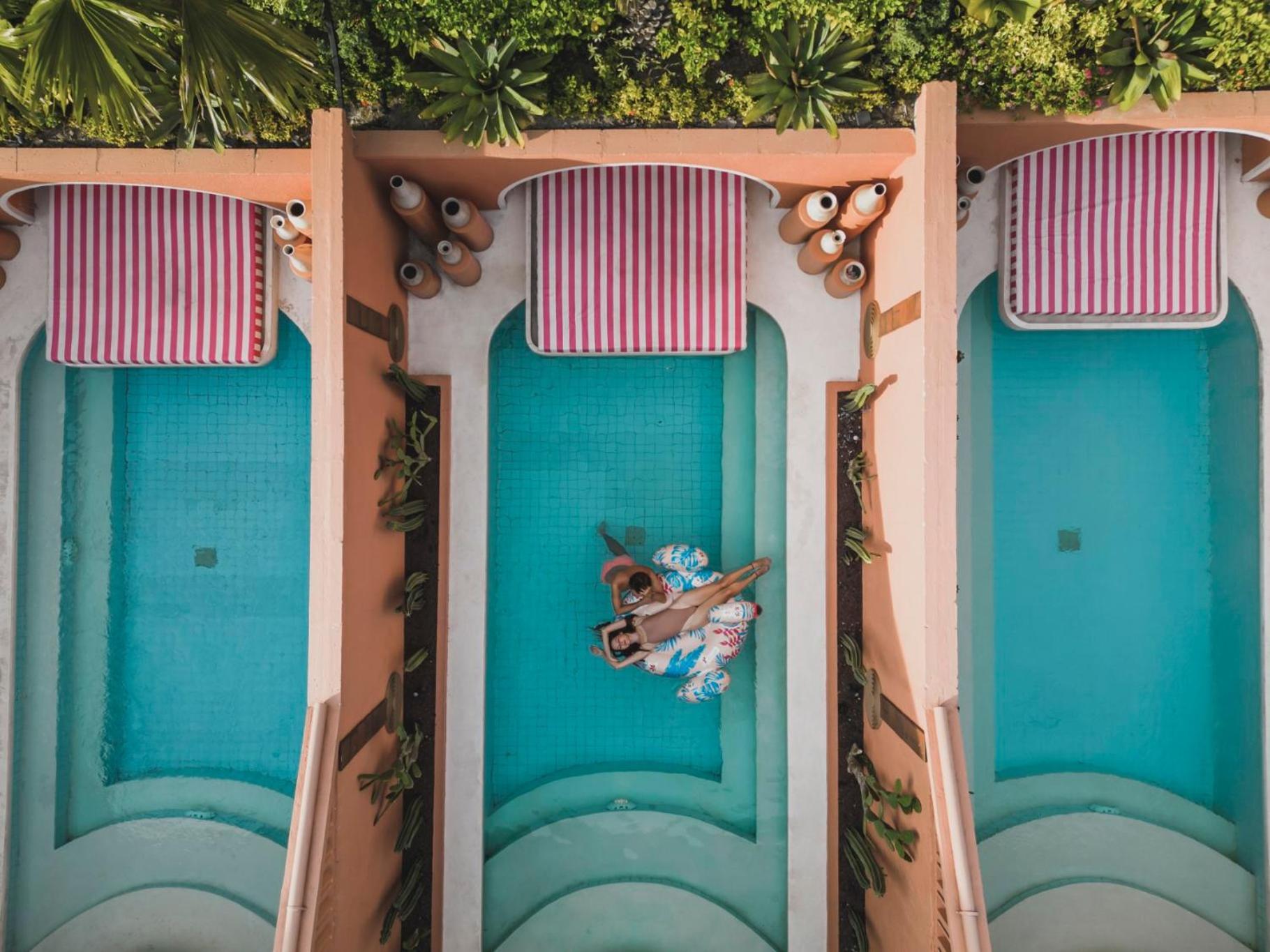 Cyrus Villa Seminyak By Ini Vie Hospitality Exterior photo