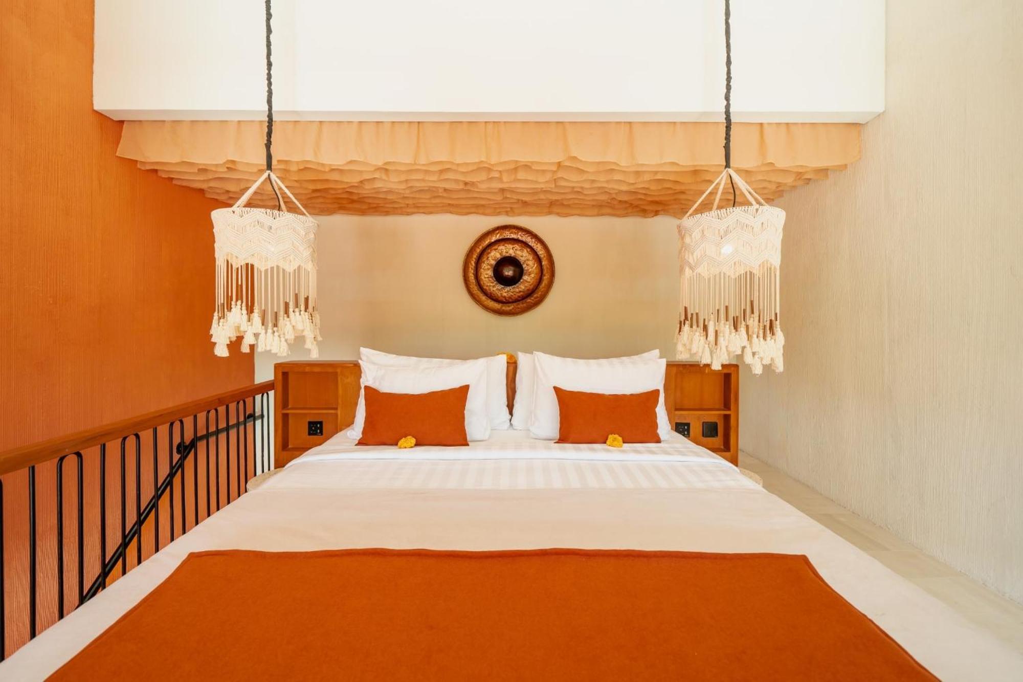 Cyrus Villa Seminyak By Ini Vie Hospitality Exterior photo