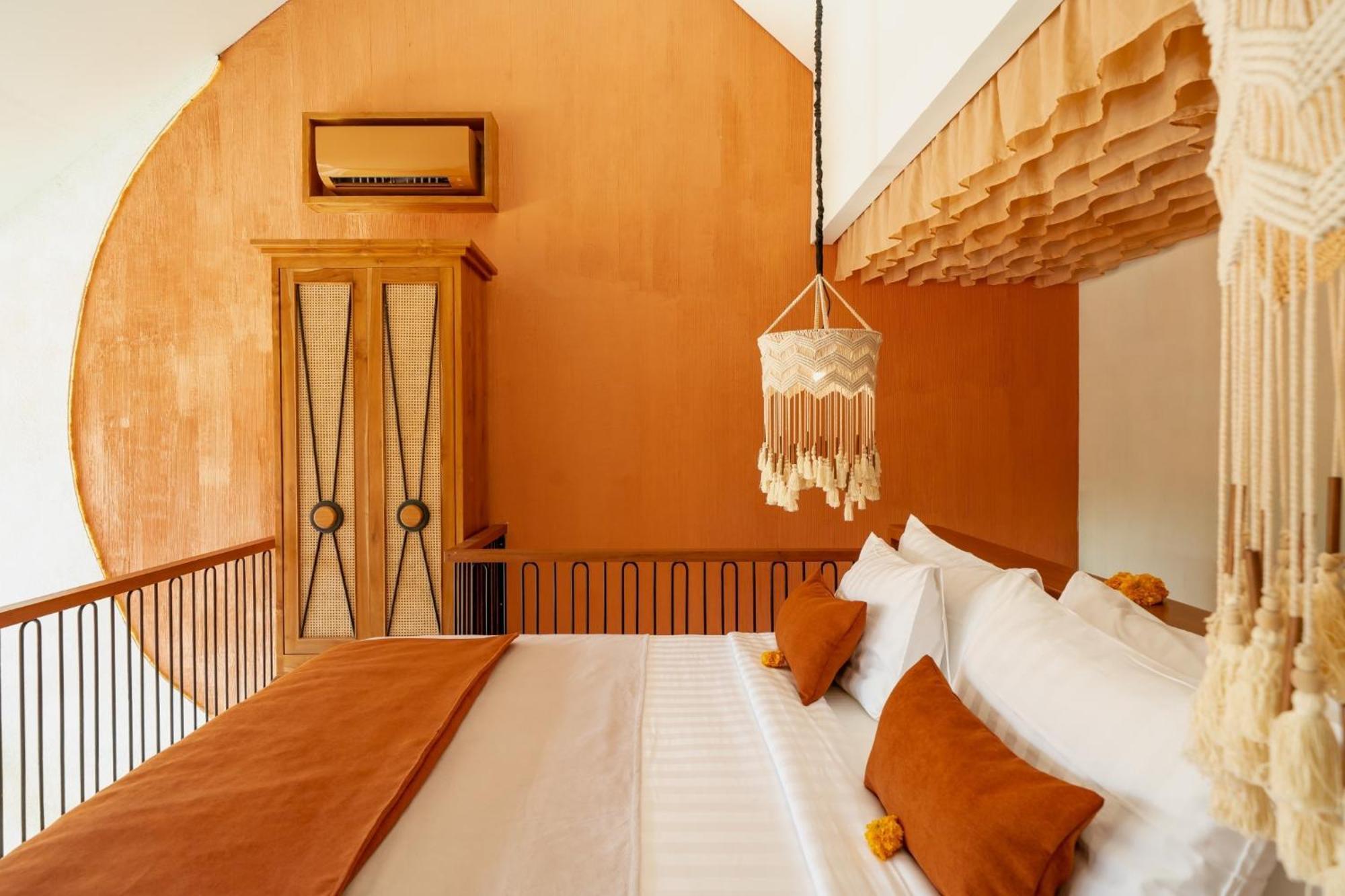 Cyrus Villa Seminyak By Ini Vie Hospitality Exterior photo